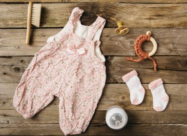 6 Material Pakaian Terbaik untuk Sang Buah Hati