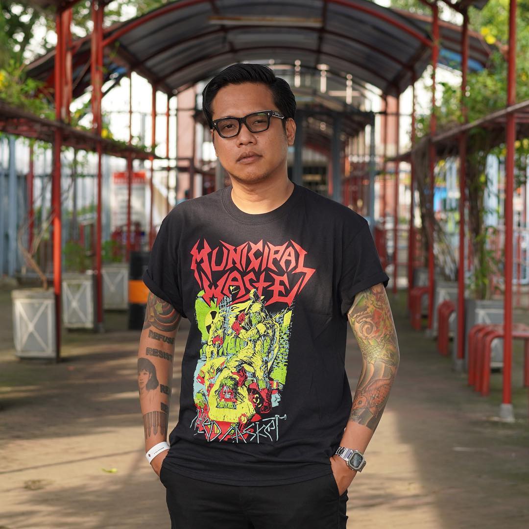 bisnis artis