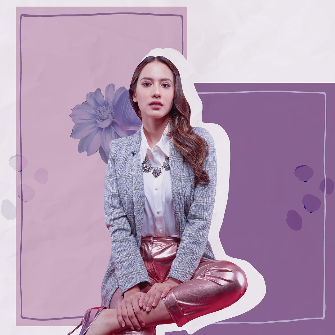 bisnis fashion artis