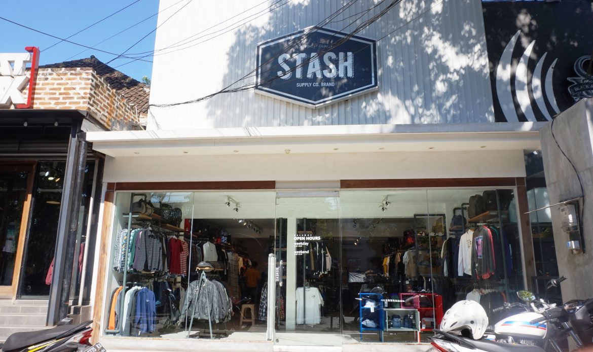 Belanja Produk Multibrand Lokal di Toko Stash
