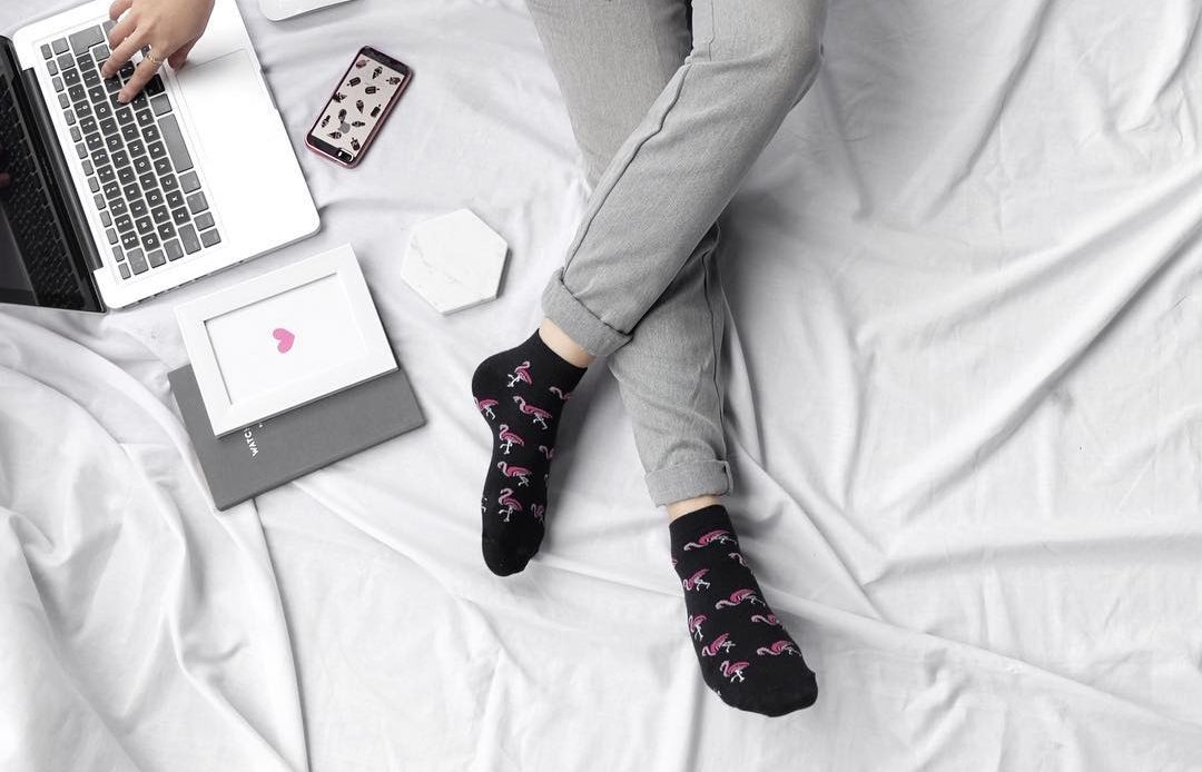 Sukses di Usia Muda Berkat Bisnis Kaus Kaki