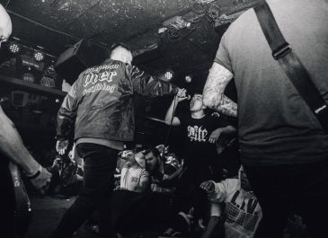 Dthrone Store, Distro Sekaligus Basecamp Pecinta Musik Underground