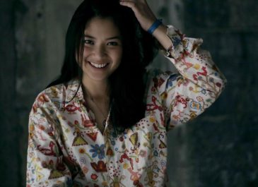 8 Potret Keren Danilla Riyadi yang Bisa Kamu Tiru