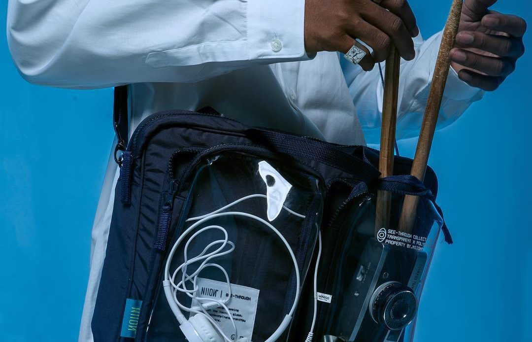 Mengetahui Plus Minus Penggunaan Sling Bag