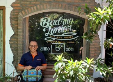 Badrun Jr, Tas Kamera Asal Cirebon yang Sudah Go International