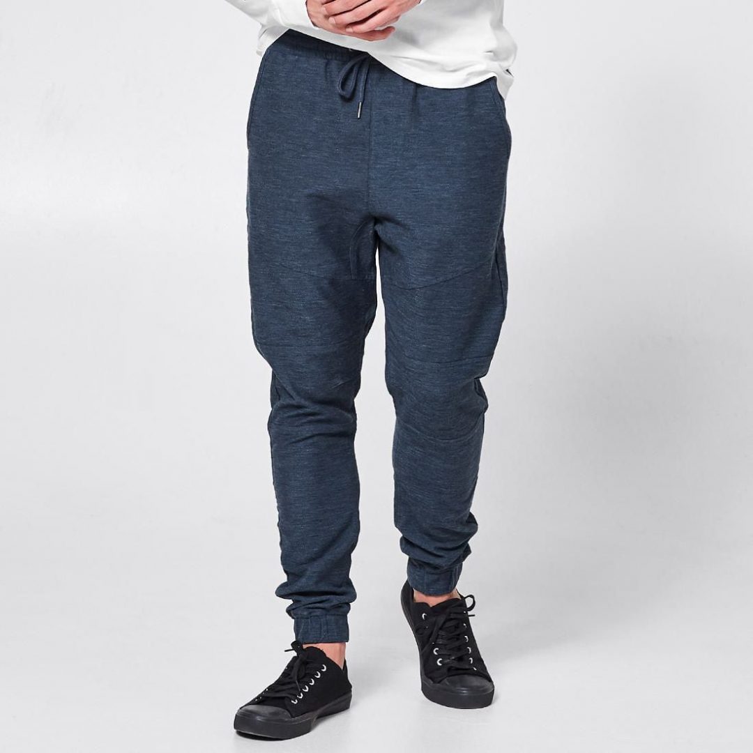 jogger pants