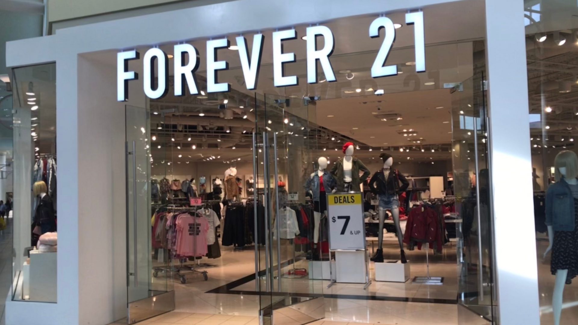 forever 21 bangkrut