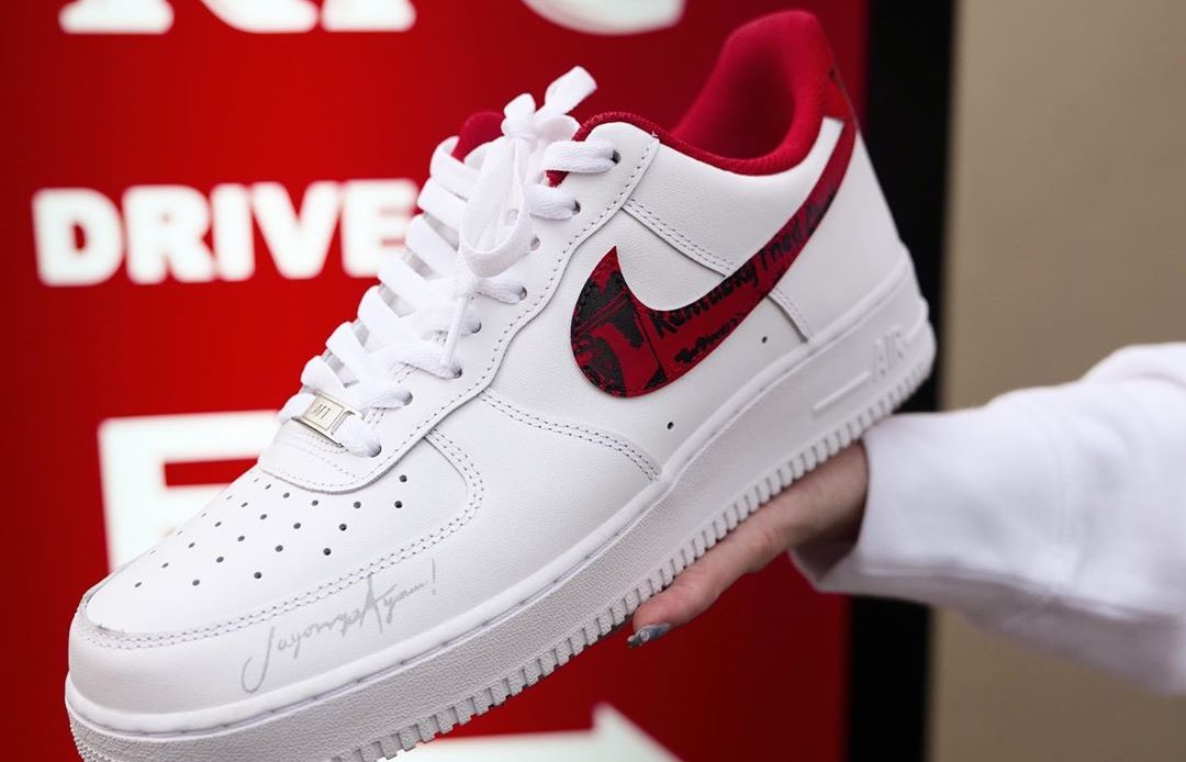 Masuki Dunia Apparel, KFC Gandeng Brand Fashion Lokal dan Desainer Muda