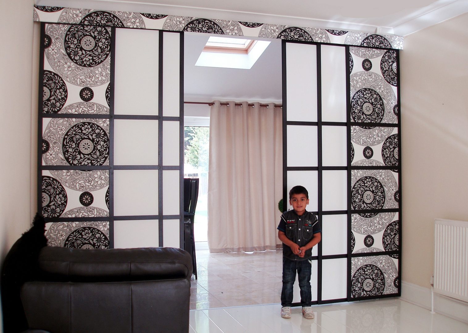 partisi ruangan
