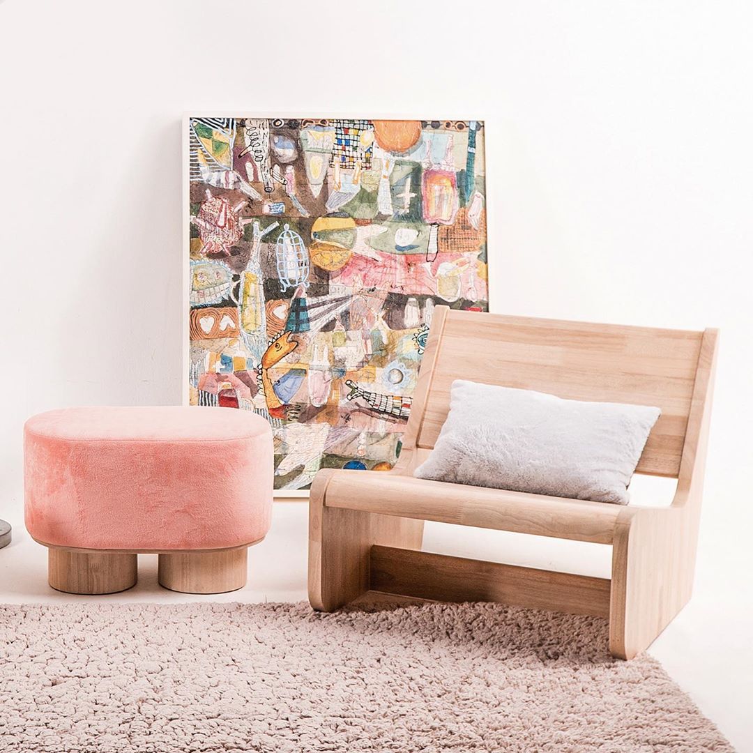furnitur lokal