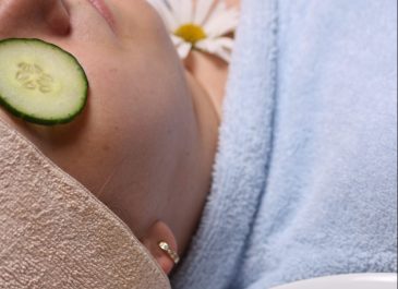 Lebih Ekonomis, Manfaat Air Cucian Beras Untuk Kulit Wajah yang Cerah