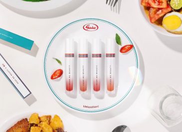 Dear Me Beauty X Penyedap Sasa Luncurkan Produk Lipstik, Bedak, Hingga Eyeshadow