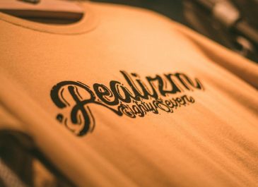 Berbagi Tips Kesuksesan Eksistensi Bisnis Ala Realizm87