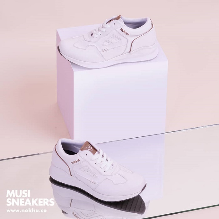 sepatu lokal