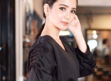 Menilik Kesuksesan Eksistensi Azarine Cosmetic di Tangan Cella Vanessa