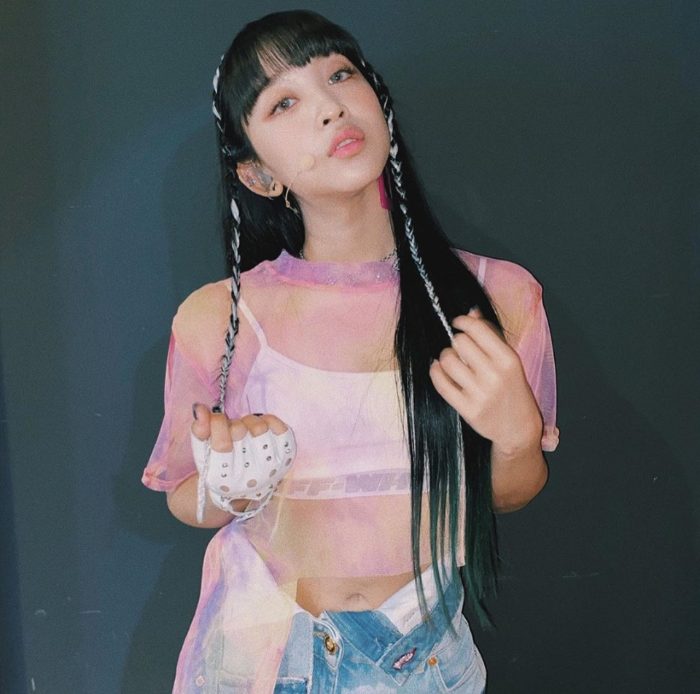 Mengenal Dita Karang ‘Secret Number’ dan OOTD Gaya Berpakaiannya