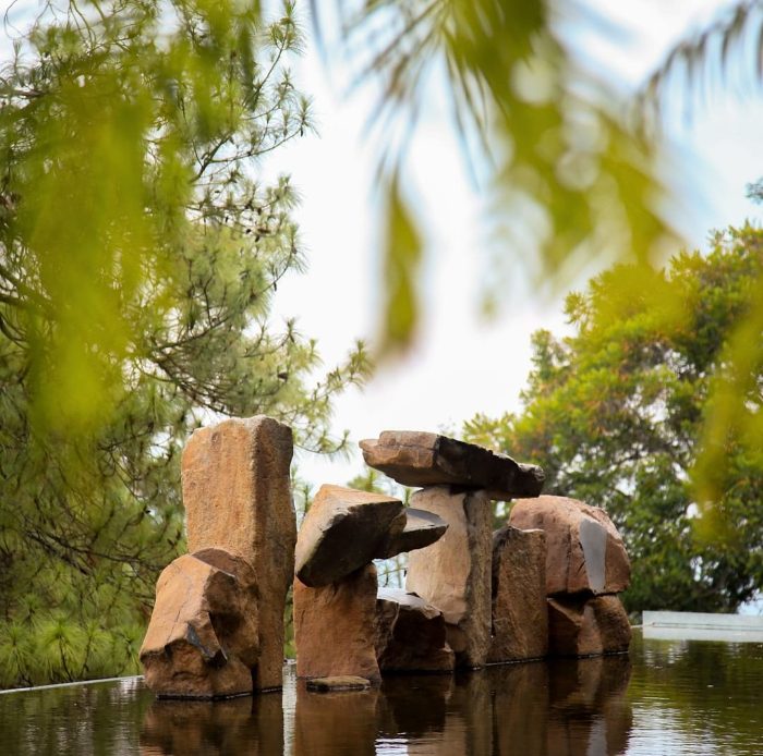 Berefleksi Tentang Kehidupan di Tempat Wisata Seni & Budaya Wot Batu