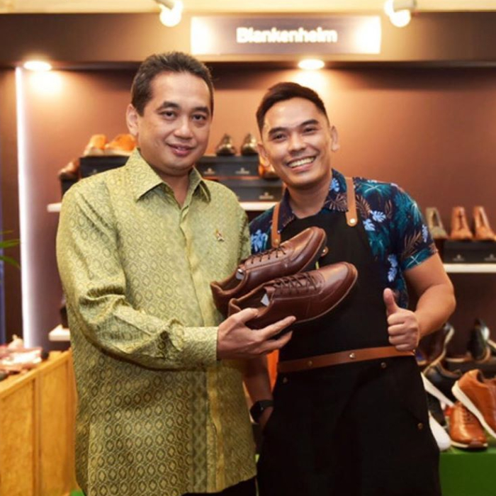 sepatu kulit bandung