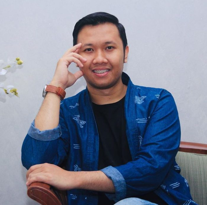 Menilik Produk Denim Bernuansa Kearifan Lokal dalam Label Zaemerci