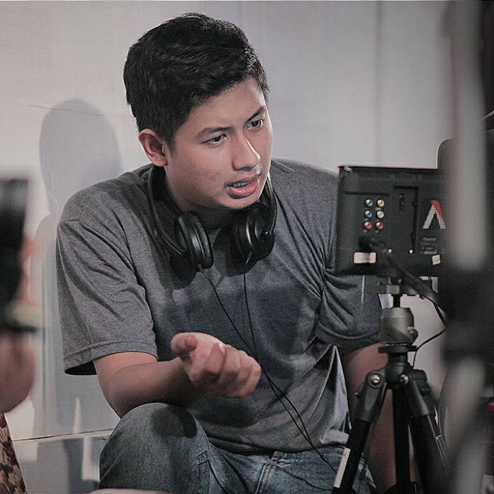 sutradara film tilik