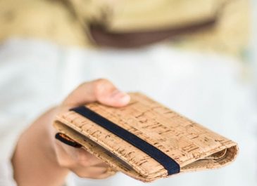 Schors, Brand Dompet dan Tas Berbahan Kulit Kayu yang Fashionable