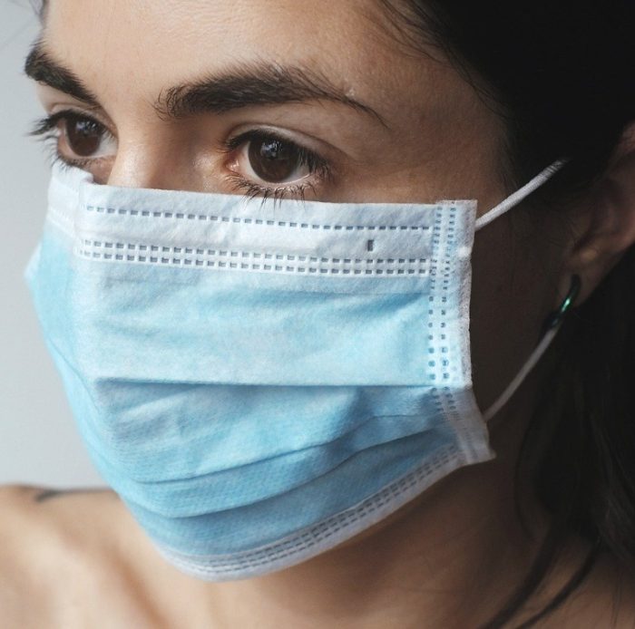 Mengenal Maskne, Jerawat Akibat Masker Serta Cara Mengatasinya