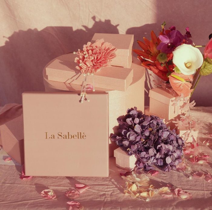 Brand Lokal La Sabelle Rilis Produk Scarf Bernilai Seni Tinggi & Eksklusif