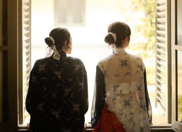 5 Brand Batik Lokal dengan Tampilan yang Fashionable dan Kekinian