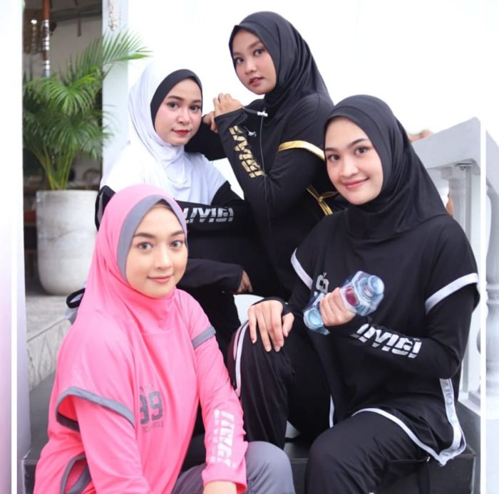 Tampil Syar’i dan Sporty dengan Fashion dari Livigi Sport Hijabs