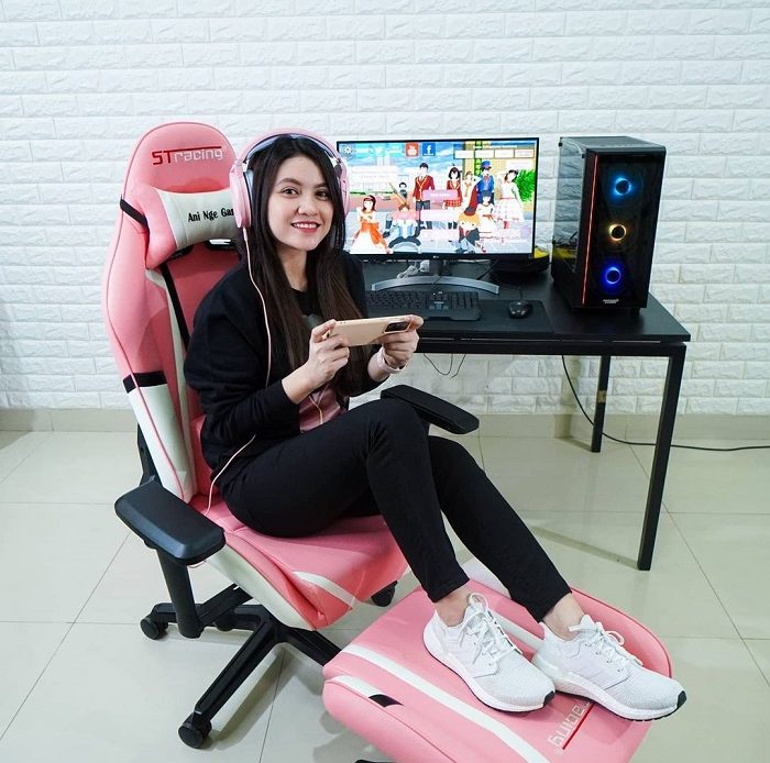 Apa Pentingnya Main Game Online Menggunakan Kursi Gaming?