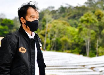 Jokowi Ajak Masyarakat Untuk Cinta Produk Lokal dan Benci Produk Asing