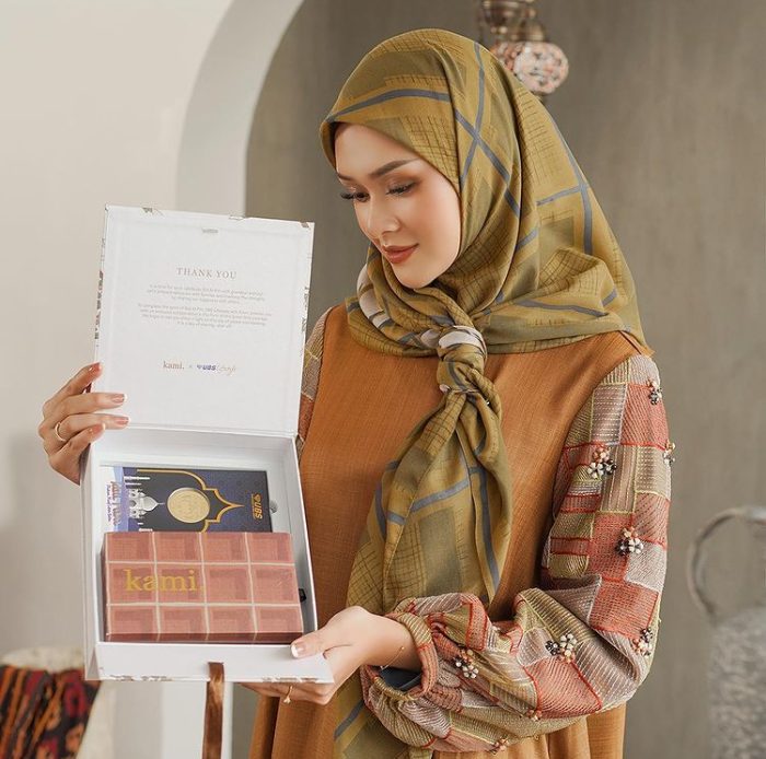 Berbagi Hadiah di Hari Raya dengan Hampers dari UBS Lifestyle X Kami