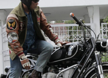 Bespoke Project X Ridwan Kamil Hadirkan Celana Jeans Keren Dari Limbah Plastik