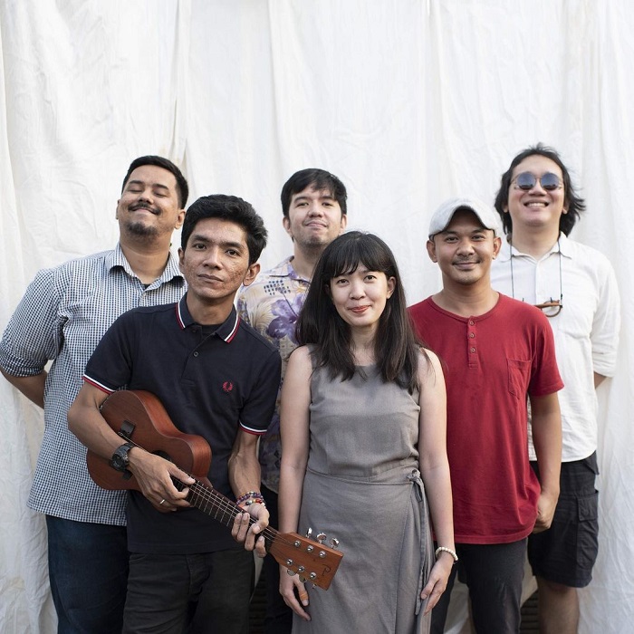 lagu baru payung teduh