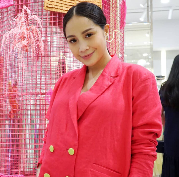 Mari Menilik Bisnis Lini Fashion Terbaru Milik Nagita Slavina