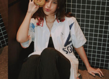 Kolaborasi Unik Monstore X Boga Sari Hadirkan Fashion Klasik – Modern