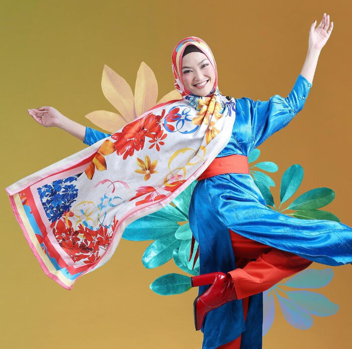 Sroja, Brand Fashion Lokal Yang Hadirkan Koleksi Scarf Elegan & Modern