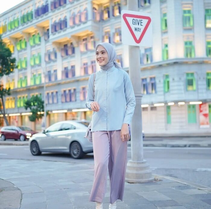 Tampil Stylish untuk Wanita Dinamis dengan Brand Fashion Lokal Emikoawa