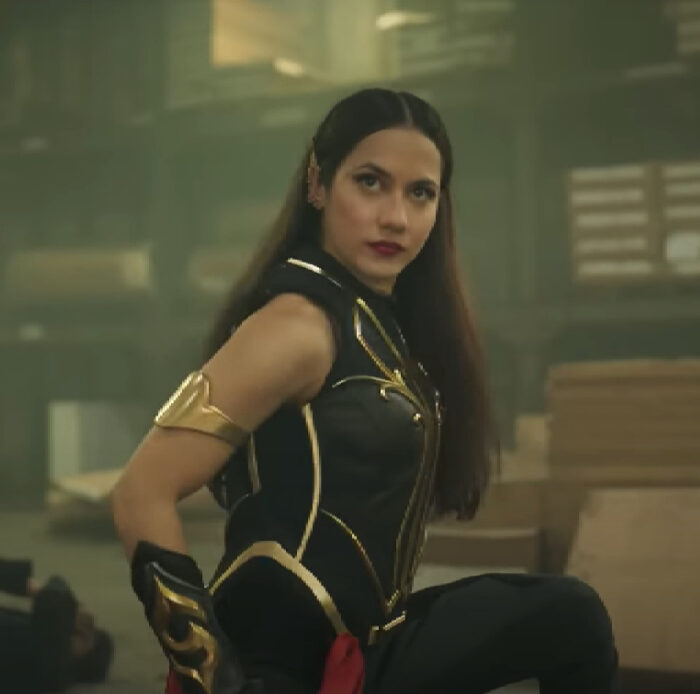 Review Film Sri Asih: Superhero Perempuan Pertama di BCU & Indonesia