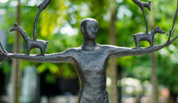 Melihat Keindahan Seni di Pameran Art Jakarta Gardens 2023