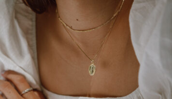 Tips Menambah Pesona Lebaran dengan Perhiasan yang Tepat